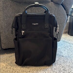 Baggallini Black SoHo Backpack